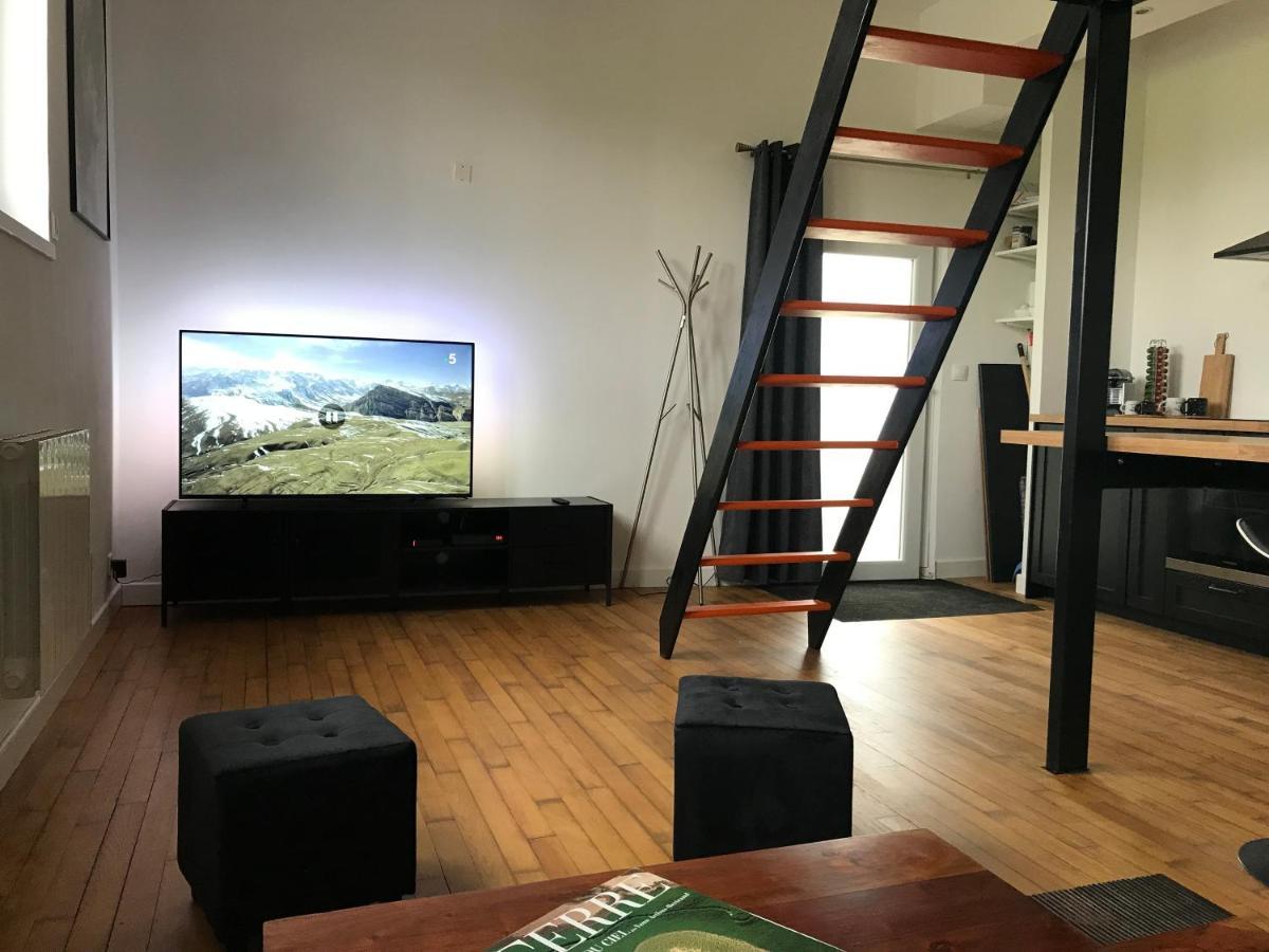 Studio - Mezzanine - Style Loft Industriel Brindas Екстер'єр фото